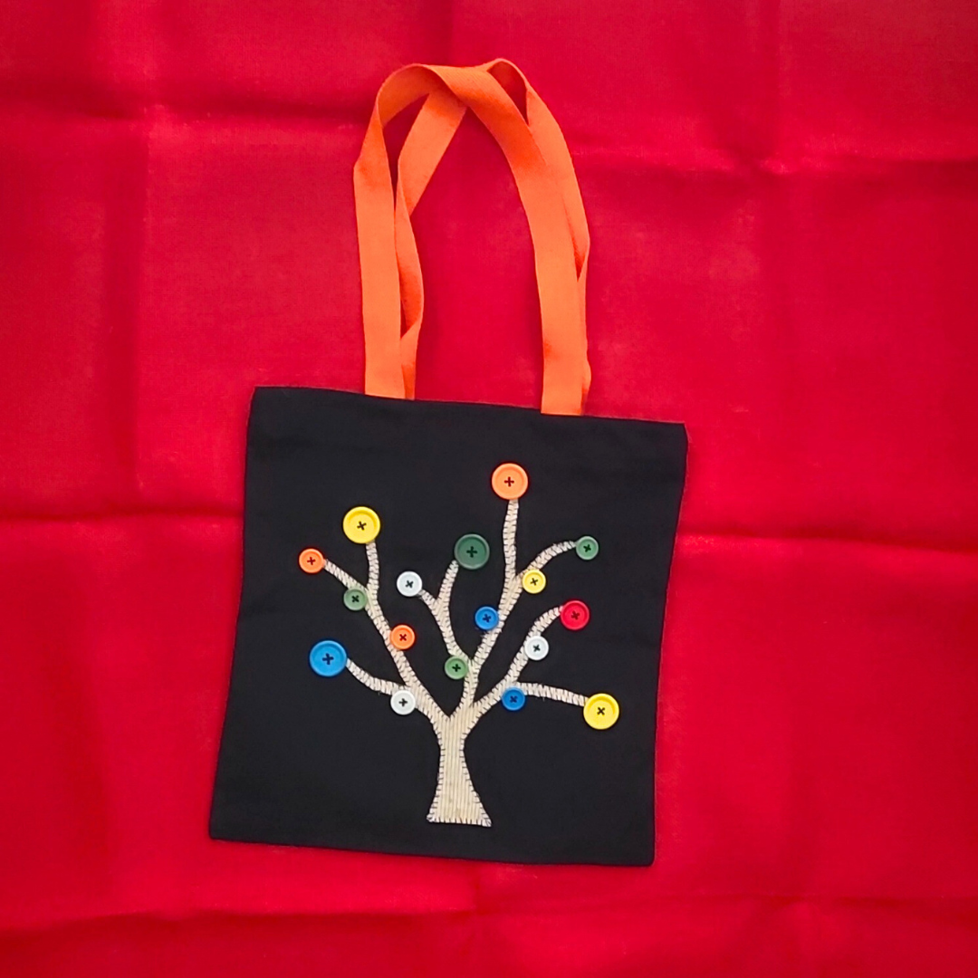 Applique Tote Bag-Tree Buttons/Black/D1