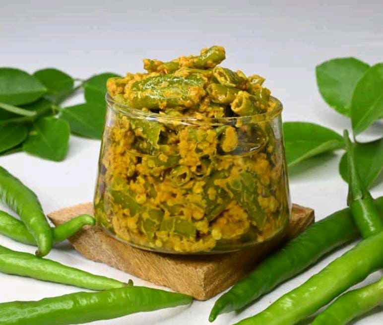 GREEN CHILLI PICKLE (200 GM)