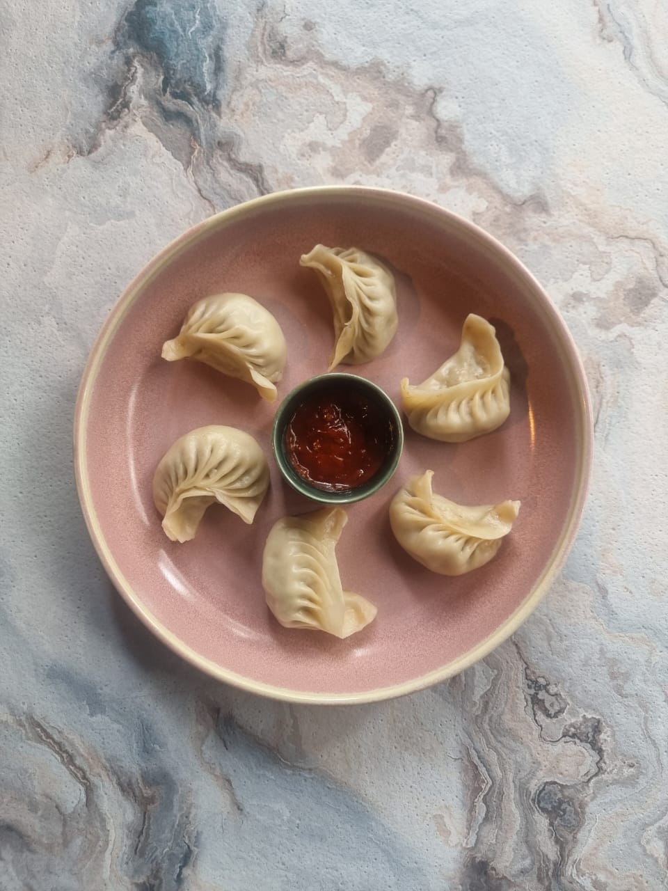 Steamed Chicken Schezwan Momos