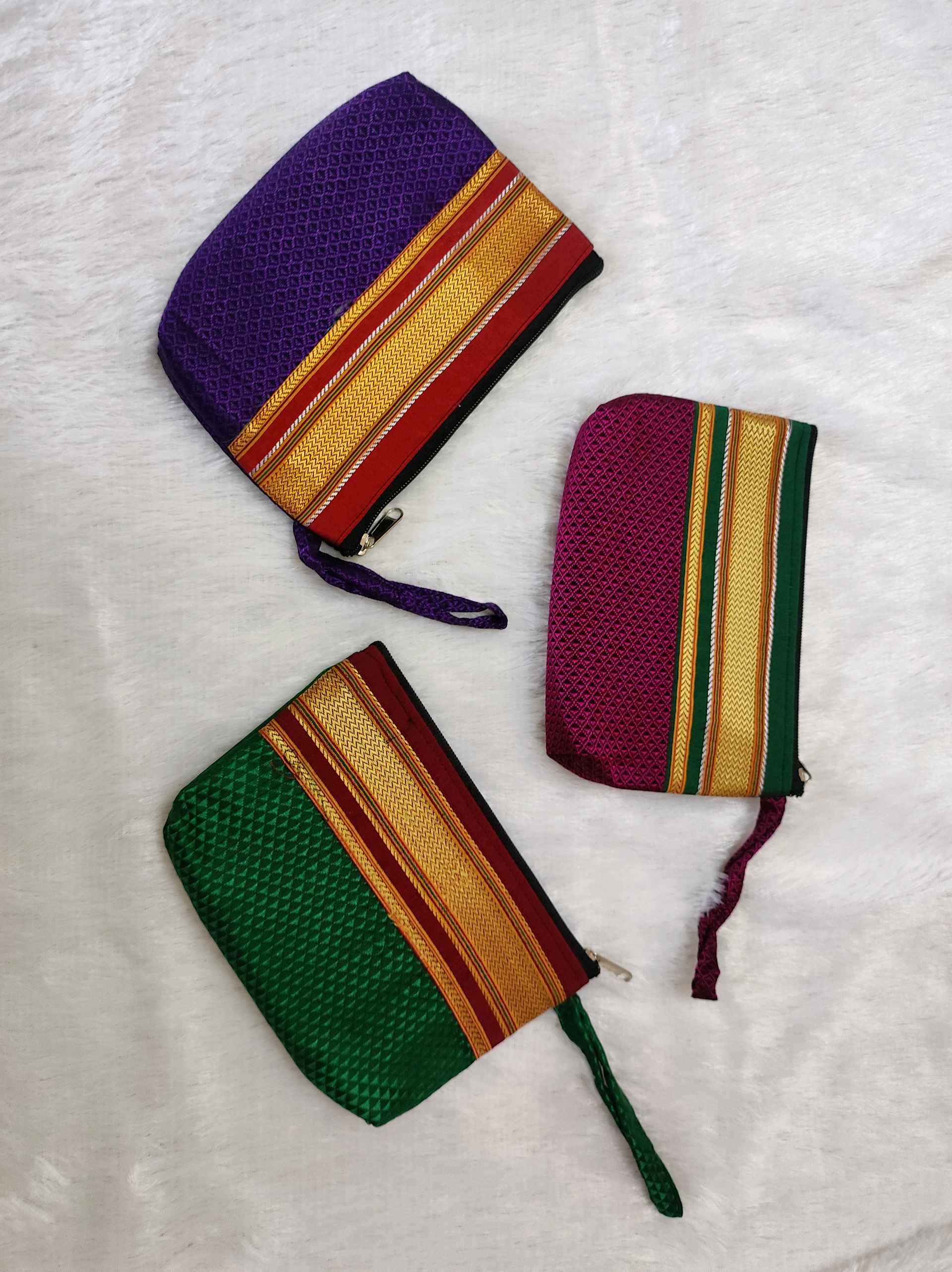 Travel Pouch (Green)